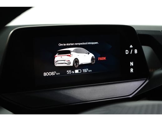CUPRA Born Copper 62 kWh 204 pk | Achteruitrijcamera | Apple Carplay | Stoelverwarming | ActivLease financial lease