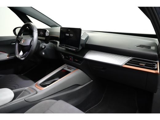 CUPRA Born Copper 62 kWh 204 pk | Achteruitrijcamera | Apple Carplay | Stoelverwarming | ActivLease financial lease