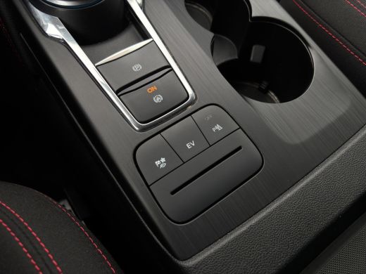 Ford Kuga 2.5 PHEV ST-Line | Winterpack | Camera | Cruise Control | CarPlay | | Achteruitrijcamera | Cruise... ActivLease financial lease