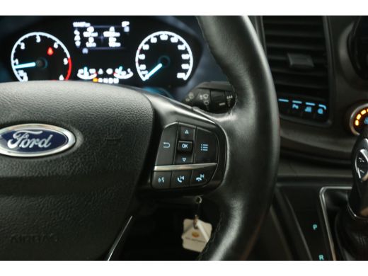 Ford Transit Custom 2.0 TDCI L1H1 | Automaat | Airco | Camera | 3 Zits | Cruise | Carplay | Trekhaak ActivLease financial lease