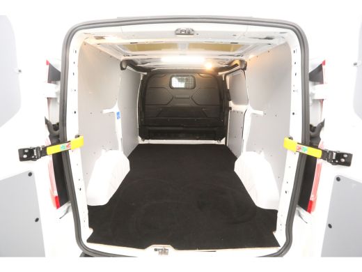 Ford Transit Custom 2.0 TDCI L1H1 | Automaat | Airco | Camera | 3 Zits | Cruise | Carplay | Trekhaak ActivLease financial lease