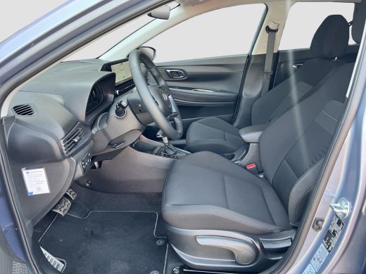 Hyundai Bayon Premium 1.0 T-GDi Automaat | Camera | Climate controle | Carplay | Stoelverwarming | Digitaal coc... ActivLease financial lease