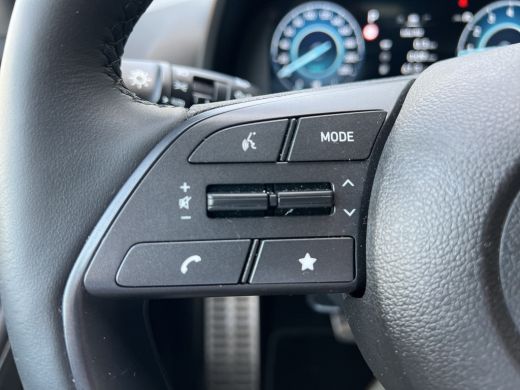Hyundai Bayon Premium 1.0 T-GDi Automaat | Camera | Climate controle | Carplay | Stoelverwarming | Digitaal coc... ActivLease financial lease