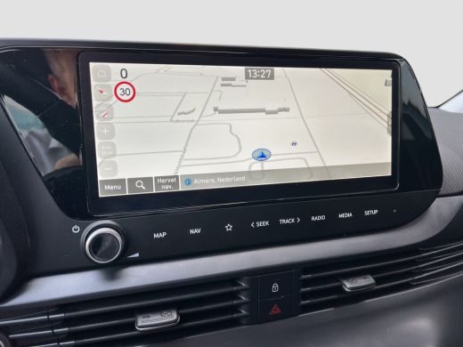 Hyundai Bayon Premium 1.0 T-GDi Automaat | Camera | Climate controle | Carplay | Stoelverwarming | Digitaal coc... ActivLease financial lease