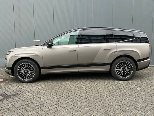 Hyundai IONIQ 9 9 Lounge AWD+ 7p. 110.3 kWh 429pk | Unieke Two Tone Wrap | Premium Audio | Adaptive cruise contro... ActivLease financial lease