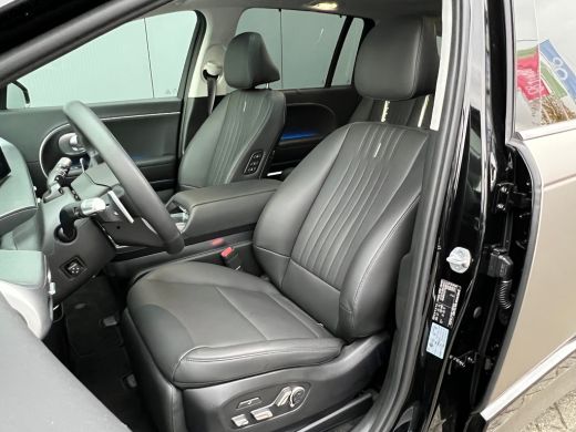 Hyundai IONIQ 9 9 Lounge AWD+ 7p. 110.3 kWh 429pk | Unieke Two Tone Wrap | Premium Audio | Adaptive cruise contro... ActivLease financial lease