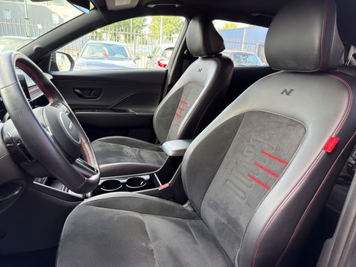 Hyundai Kona 1.6 GDI HEV 141pk N-Line Sky | Trekhaak | Panorama schuifdak | Stoelventilatie | 360 graden camer... ActivLease financial lease