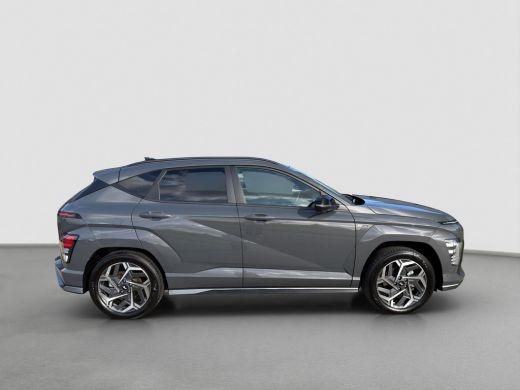 Hyundai Kona 1.6 GDI HEV 141pk N-Line Sky | Trekhaak | Panorama schuifdak | Stoelventilatie | 360 graden camer... ActivLease financial lease