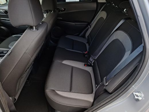 Hyundai Kona 1.6 GDI HEV Fashion | Apple Carplay/Android Auto | Navigatie | Lichtmetalen velgen | Adaptief Cru... ActivLease financial lease