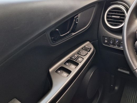 Hyundai Kona 1.6 GDI HEV Fashion | Apple Carplay/Android Auto | Navigatie | Lichtmetalen velgen | Adaptief Cru... ActivLease financial lease