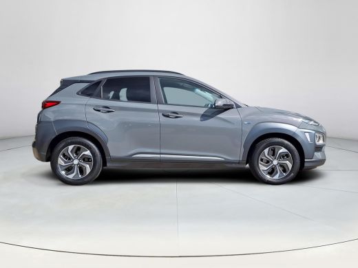 Hyundai Kona 1.6 GDI HEV Fashion | Apple Carplay/Android Auto | Navigatie | Lichtmetalen velgen | Adaptief Cru... ActivLease financial lease