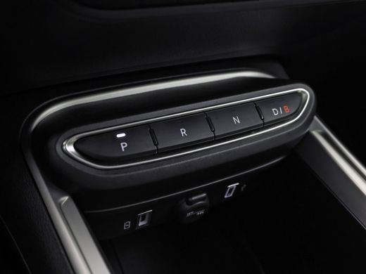 Jeep Avenger Altitude 54 kWh Automaat (VIRTUAL COCKPIT, SOH 97%, APPLE CARPLAY, GROOT NAVI, SPORTSTOELEN, ADAP... ActivLease financial lease