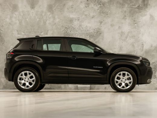 Jeep Avenger Altitude 54 kWh Automaat (VIRTUAL COCKPIT, SOH 97%, APPLE CARPLAY, GROOT NAVI, SPORTSTOELEN, ADAP... ActivLease financial lease