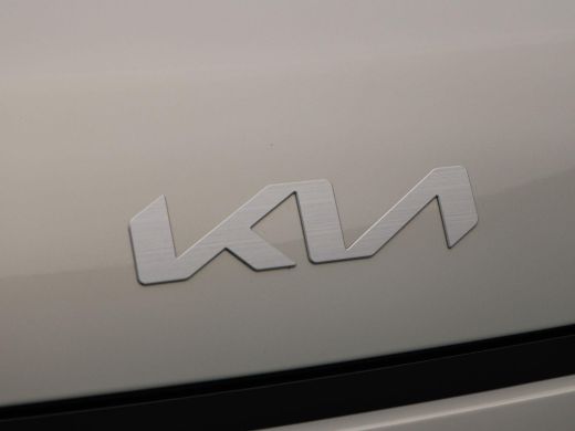 Kia EV3 GT-PlusLine 81.4 kWh 204 Pk | Trekhaak | Carplay | Harman Kardon | Head-up Display | Adaptive Cru... ActivLease financial lease