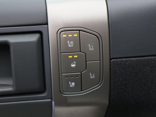 Kia EV3 GT-PlusLine 81.4 kWh 204 Pk | Trekhaak | Carplay | Harman Kardon | Head-up Display | Adaptive Cru... ActivLease financial lease