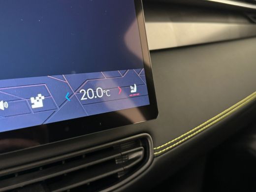 Lynk & Co 01 Core | Stoelverwarming |Parkeercamera | Apple Carplay/Android Auto| ActivLease financial lease
