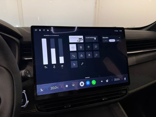 Lynk & Co 01 Core | Stoelverwarming | Parkeercamera | Apple Carplay/Android Auto | ActivLease financial lease