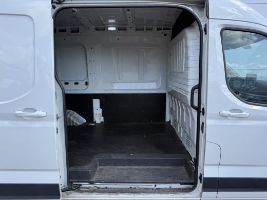 Maxus eDeliver9 72kWh 280km WLTP Snelladen LED Carplay Cruise control Camera Airco Parkeersensoren v+a ActivLease financial lease