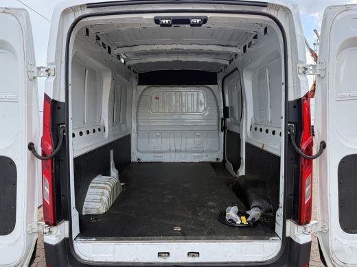 Maxus eDeliver9 72kWh 280km WLTP Snelladen LED Carplay Cruise control Camera Airco Parkeersensoren v+a ActivLease financial lease