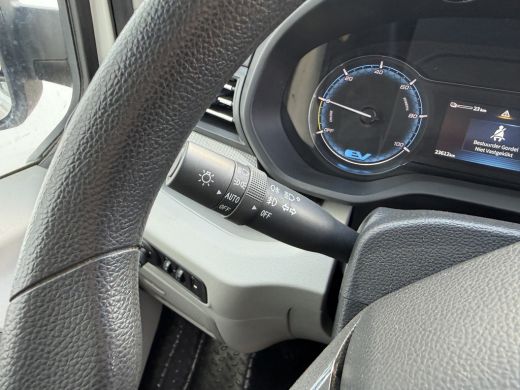 Maxus eDeliver9 72kWh 280km WLTP Snelladen LED Carplay Cruise control Camera Airco Parkeersensoren v+a ActivLease financial lease
