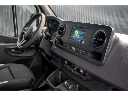 Mercedes-Benz Sprinter 314CDI L2H2 | Automaat | 1e Eigenaar | Volledig ingericht | 360&deg; Camera | Carplay | Cruise | PDC ... ActivLease financial lease