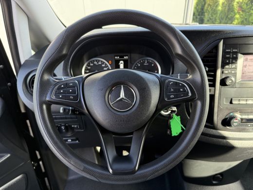 Mercedes-Benz Vito 114 CDI 136 PK AUTOMAAT / L2H1 / 1e EIG. / CAMERA / CRUISE / ECC / NAVI / LICHTMETALEN VELGEN ActivLease financial lease
