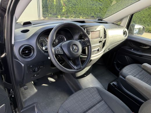 Mercedes-Benz Vito 114 CDI 136 PK AUTOMAAT / L2H1 / 1e EIG. / CAMERA / CRUISE / ECC / NAVI / LICHTMETALEN VELGEN ActivLease financial lease