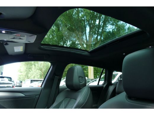 Opel Astra Ultimate - Plug-In Hybrid | 3,7 kW boordlader | Achteruitrijcamera 180&deg; | Adaptive Cruise control ActivLease financial lease