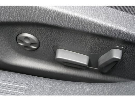 Opel Astra Ultimate - Plug-In Hybrid | 3,7 kW boordlader | Achteruitrijcamera 180&deg; | Adaptive Cruise control ActivLease financial lease