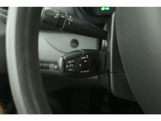 Opel Vivaro CDTI L3H1 | Airco | Cruise | 3 Zits | Parkeersens. | Kasten ActivLease financial lease