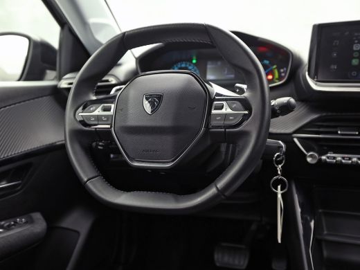 Peugeot 208 1.2 Hybrid 110 e-DCS6 Sport Style Automaat (APPLE CARPLAY, NAVIGATIE, PARKEERSENSOREN, SPORTSTOEL... ActivLease financial lease