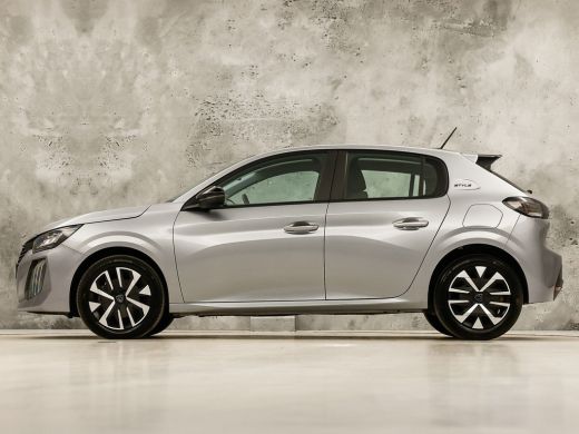 Peugeot 208 1.2 Hybrid 110 e-DCS6 Sport Style Automaat (APPLE CARPLAY, NAVIGATIE, PARKEERSENSOREN, SPORTSTOEL... ActivLease financial lease