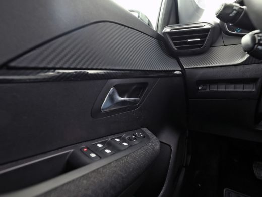 Peugeot 208 1.2 Hybrid 110 e-DCS6 Sport Style Automaat (APPLE CARPLAY, NAVIGATIE, PARKEERSENSOREN, SPORTSTOEL... ActivLease financial lease