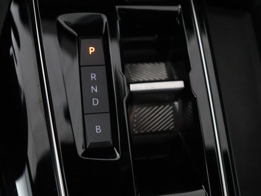Peugeot 3008 1.6 HYbrid 225 Allure | SOH 97,8% | Half leder | Cruise control | Camera | Park assist | Carplay ... ActivLease financial lease