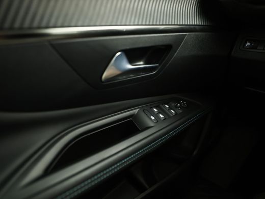 Peugeot 3008 1.6 HYbrid 225 Allure Sport 225Pk Automaat (APPLE CARPLAY, GROOT NAVI, 360 CAMERA, LEDER, SPORTST... ActivLease financial lease