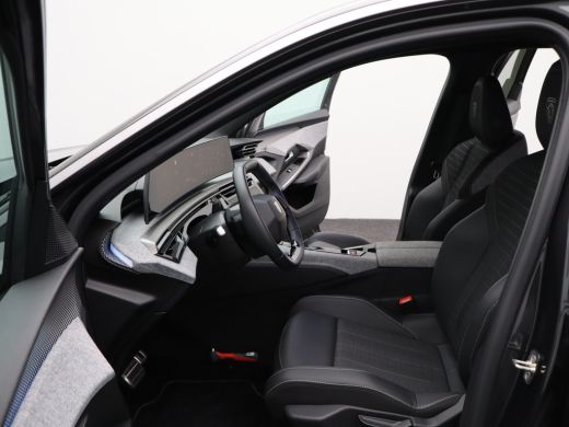 Peugeot 3008 1.6 plug-in Hybrid 195 GT 8 Jaar Garantie | 360* Graden Camera | Parkeersensoren Voor en Achter |... ActivLease financial lease