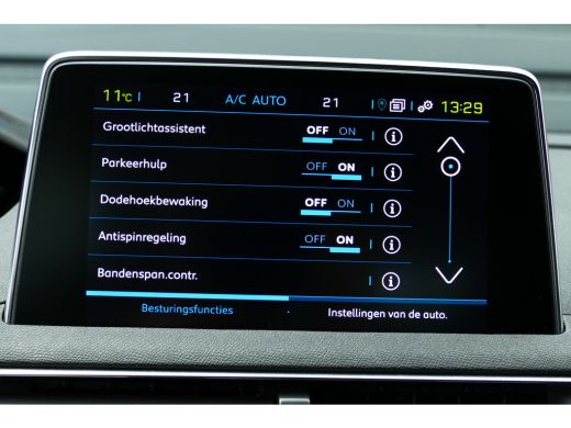 Peugeot 3008 HYBRID4 300PK GT AUTOMAAT CAMERA / CARPLAY / KEYLESS / FULL-LED / NAVI / CLIMA / PDC / BLUETOOTH ... ActivLease financial lease