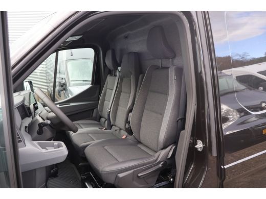 Renault Master T35 L2H2 Extra long range 87 kWh ActivLease financial lease