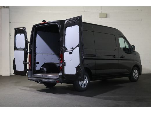 Renault Master T35 L2H2 Extra long range 87 kWh ActivLease financial lease