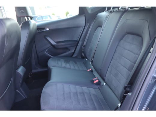 Seat Arona 1.0 TSI FR Business Intense 110PK Automaat | Achteruitrijcamera | Apple Carplay/Android Auto|tele... ActivLease financial lease