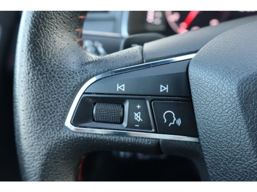 Seat Arona 1.0 TSI FR Business Intense 110PK Automaat | Achteruitrijcamera | Apple Carplay/Android Auto|tele... ActivLease financial lease