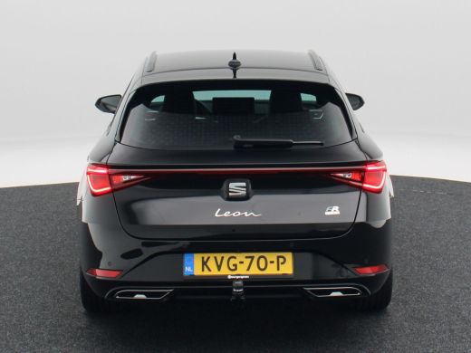 Seat Leon Sportstourer 1.5 TSi e-Hybrid 204 Pk Automaat FR Business | Trekhaak | Carplay | Virtual Cockpit ... ActivLease financial lease