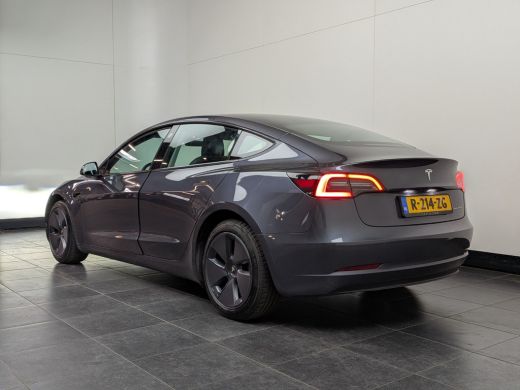 Tesla Model 3 Long Range AWD 75 kWh | 94% SOH! | Stoel- Achterbankverwarming | Panoramisch dak | Elek. Stoel me... ActivLease financial lease