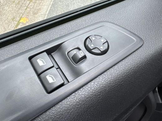 Toyota ProAce 2.0 D-4D Live Long | 06-10141018 Voor meer informatie ActivLease financial lease