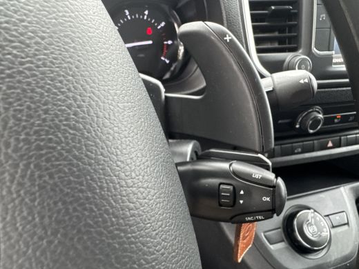 Toyota ProAce 2.0 D-4D Live Long | 06-10141018 Voor meer informatie ActivLease financial lease