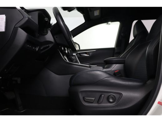 Toyota RAV4 2.5 Hybrid AWD Bi-Tone | Dealer Onderhouden! | Stoel/stuurverwarming | Navi | Clima | Camera | Cr... ActivLease financial lease
