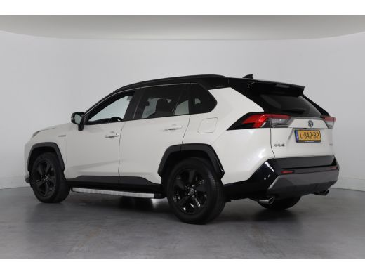 Toyota RAV4 2.5 Hybrid AWD Bi-Tone | Dealer Onderhouden! | Stoel/stuurverwarming | Navi | Clima | Camera | Cr... ActivLease financial lease