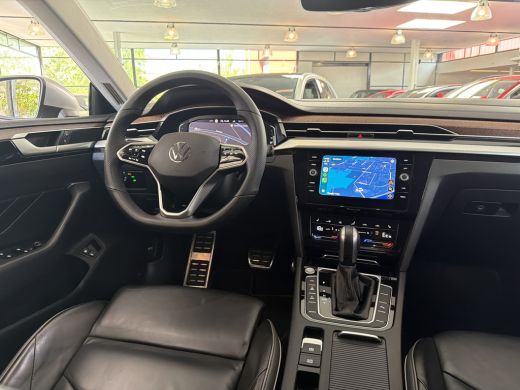 Volkswagen Arteon eHybrid 218PK DSG ELEGANCE BUSINESS LEDER/VIRTUAL/CAMERA ActivLease financial lease