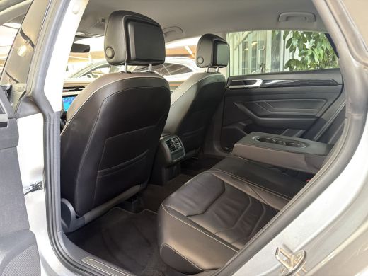 Volkswagen Arteon eHybrid 218PK DSG ELEGANCE BUSINESS LEDER/VIRTUAL/CAMERA ActivLease financial lease