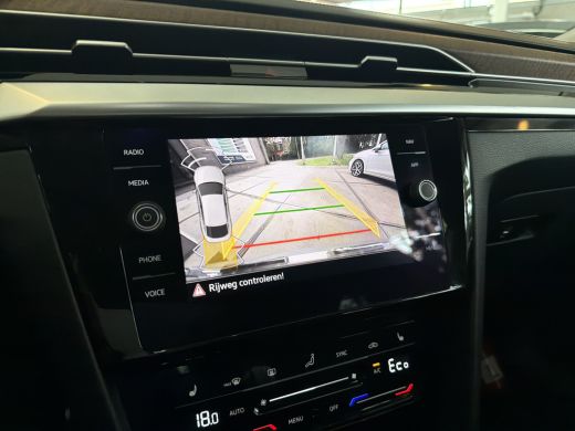 Volkswagen Arteon eHybrid 218PK DSG ELEGANCE BUSINESS LEDER/VIRTUAL/CAMERA ActivLease financial lease